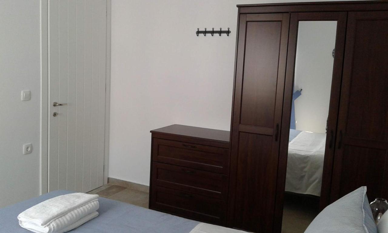 Stilvi Milos Plaka  Ngoại thất bức ảnh